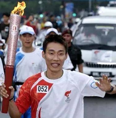 韩国羽毛球队力克印尼羽毛球队，李宗伟惊艳世界