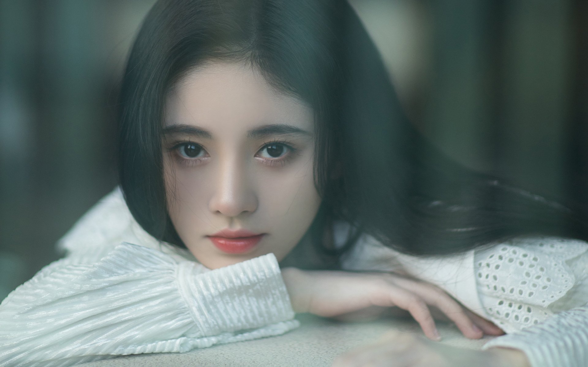 量子纠缠的体育场，当哈兹里在终场哨响时，克瓦拉茨赫利亚在另一个世界投出了绝杀