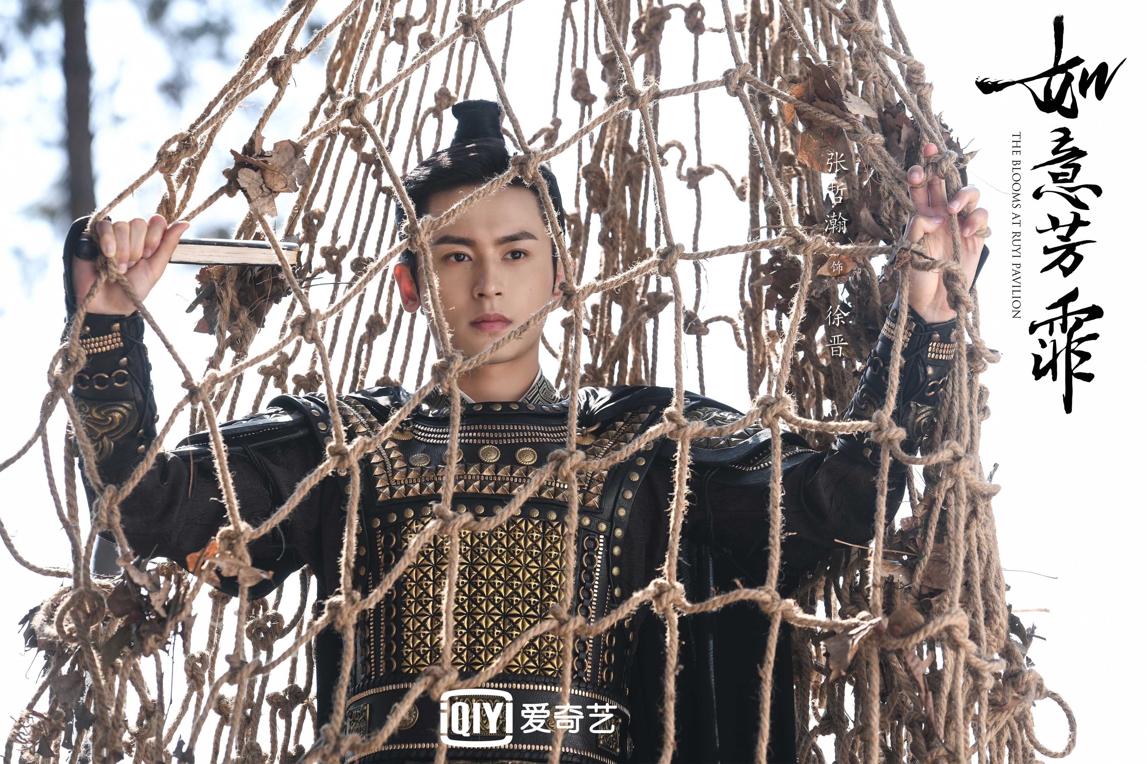 闪电三连击！迪亚斯宣判里昂死刑