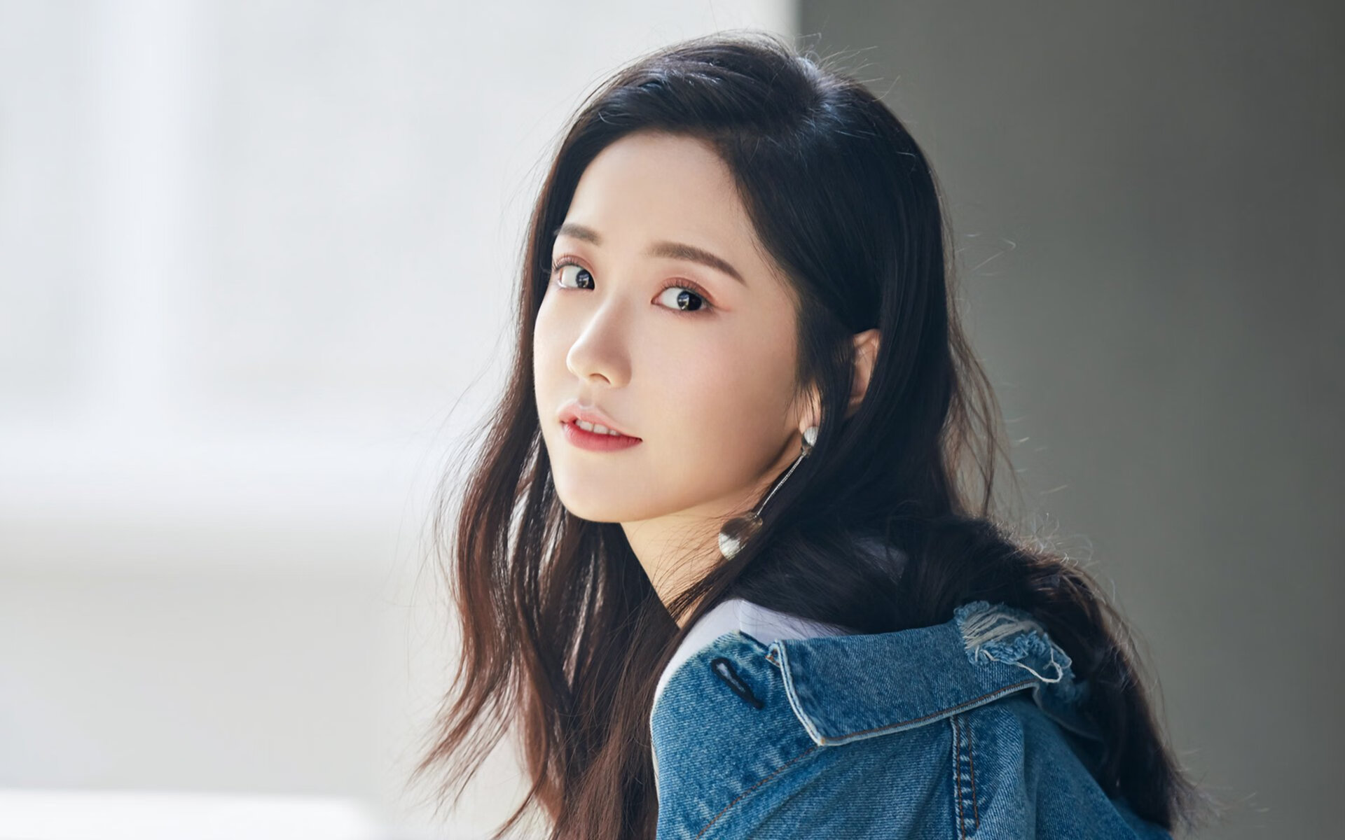 冰岛踏平塞内加尔，小国的足球精神与阿什拉夫在欧冠的巨星时刻