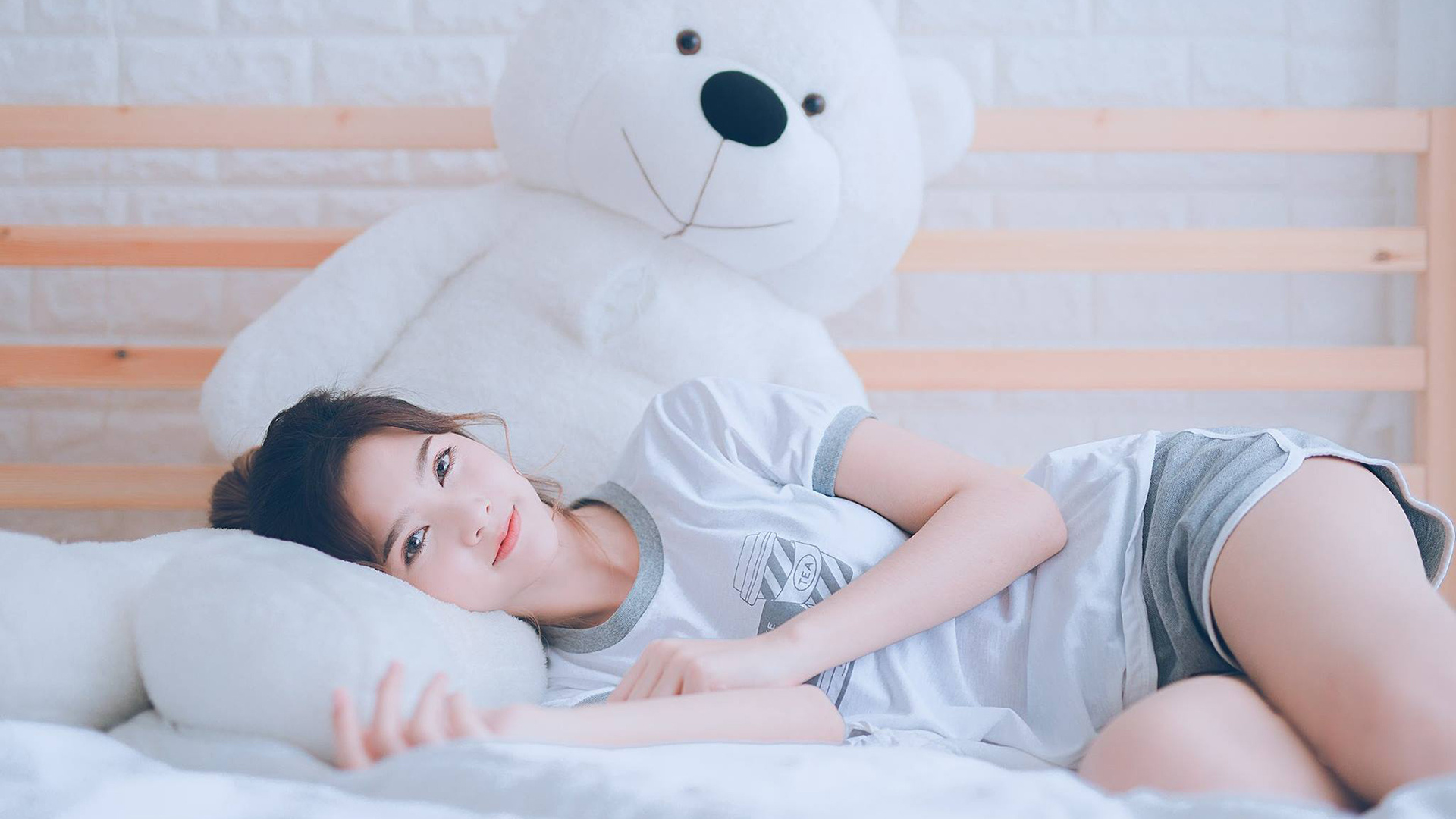 2045年非洲杯,几内亚轻取AC米兰?时空错位的史诗之战!