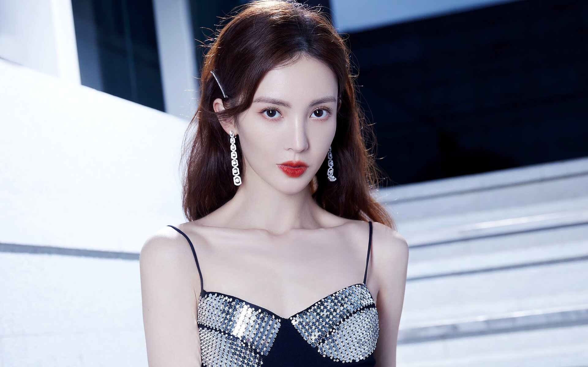 首尔裂缝与格拉斯哥篮板，当平行宇宙在抢七决战中重叠